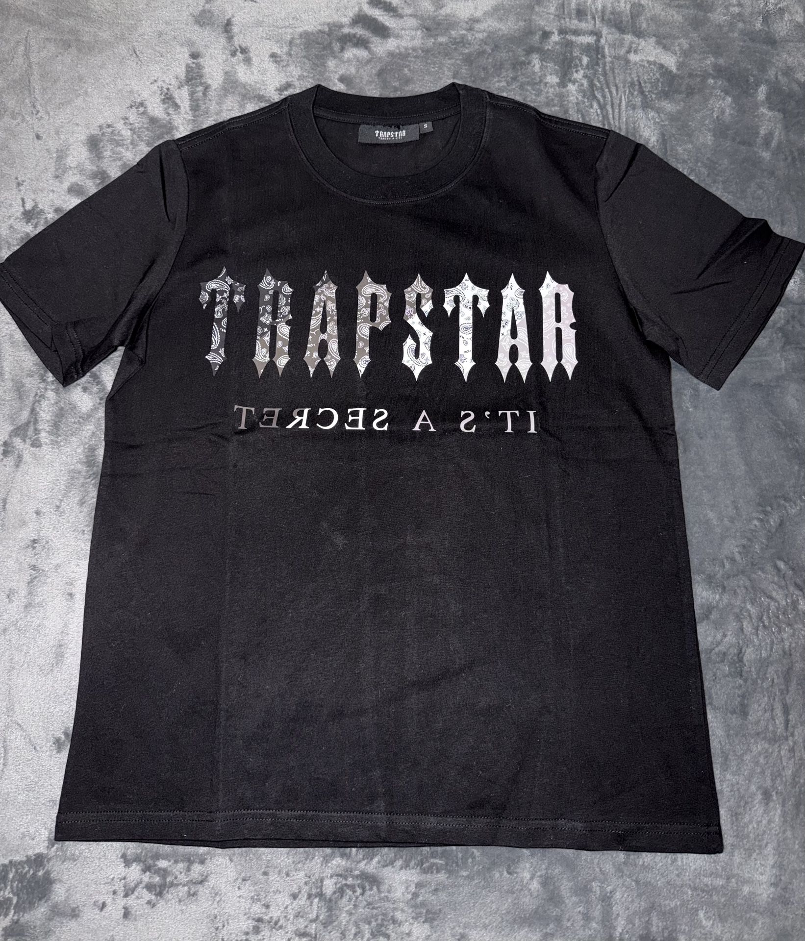 TRAPSTAR BLACK T SHIRT NEW!
