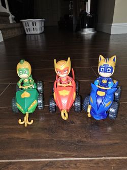 PJ MASKS  4-WHEELERS
