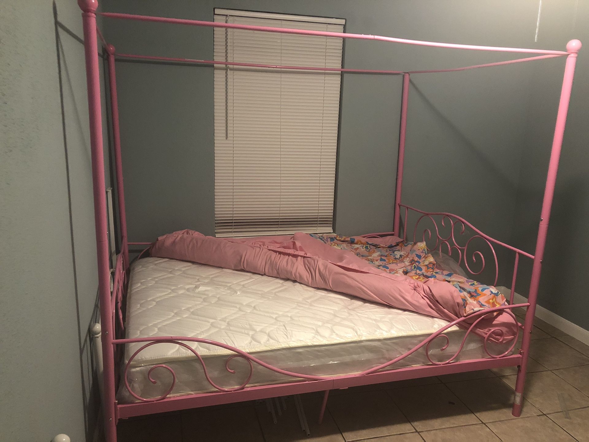 Full-size bed & mattress