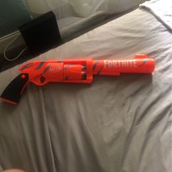 Fortnite Nerf Revolver