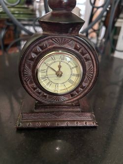 Small table clock