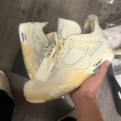 Off White 4s Size 9 