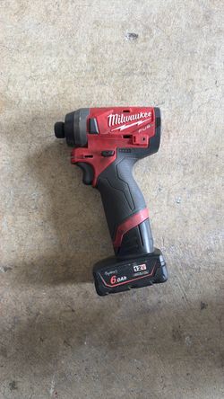 Milwaukee Fuel Impact Driver with Battery