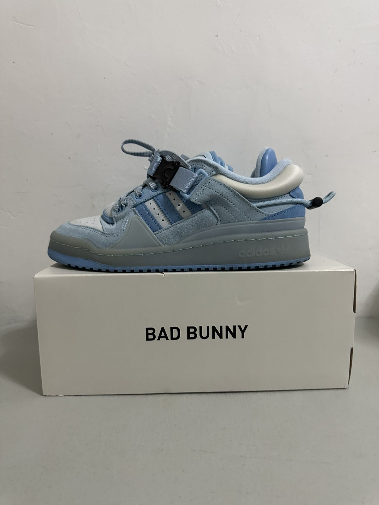 adidas Forum Buckle Low Bad Bunny Blue Tint SIZE 7