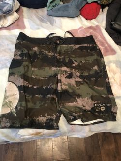 RVCA Camouflage Boardshorts size 34
