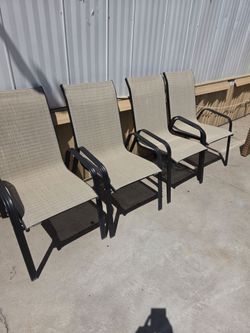 Outdoor patio chairs