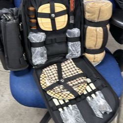 Picnic Cooler Backpack Set