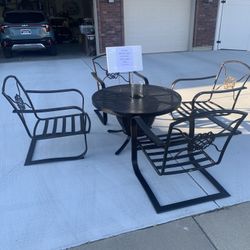 Outdoor Table & 4 Chairs