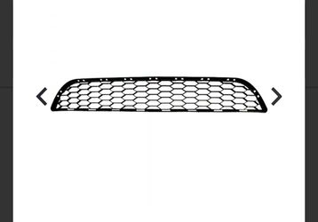 Nissan Sentra Bumper Grille