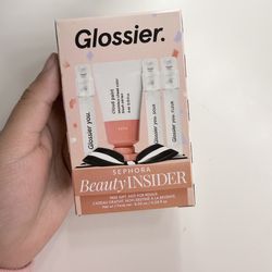 Glossier Sephora Insider Beauty Set