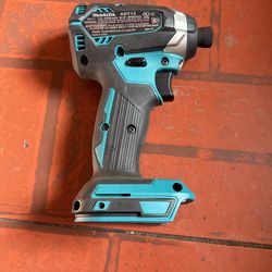 Makita XDT13