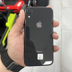 iPhone XR Unlocked 64GB! $299 Cash Or Card!!
