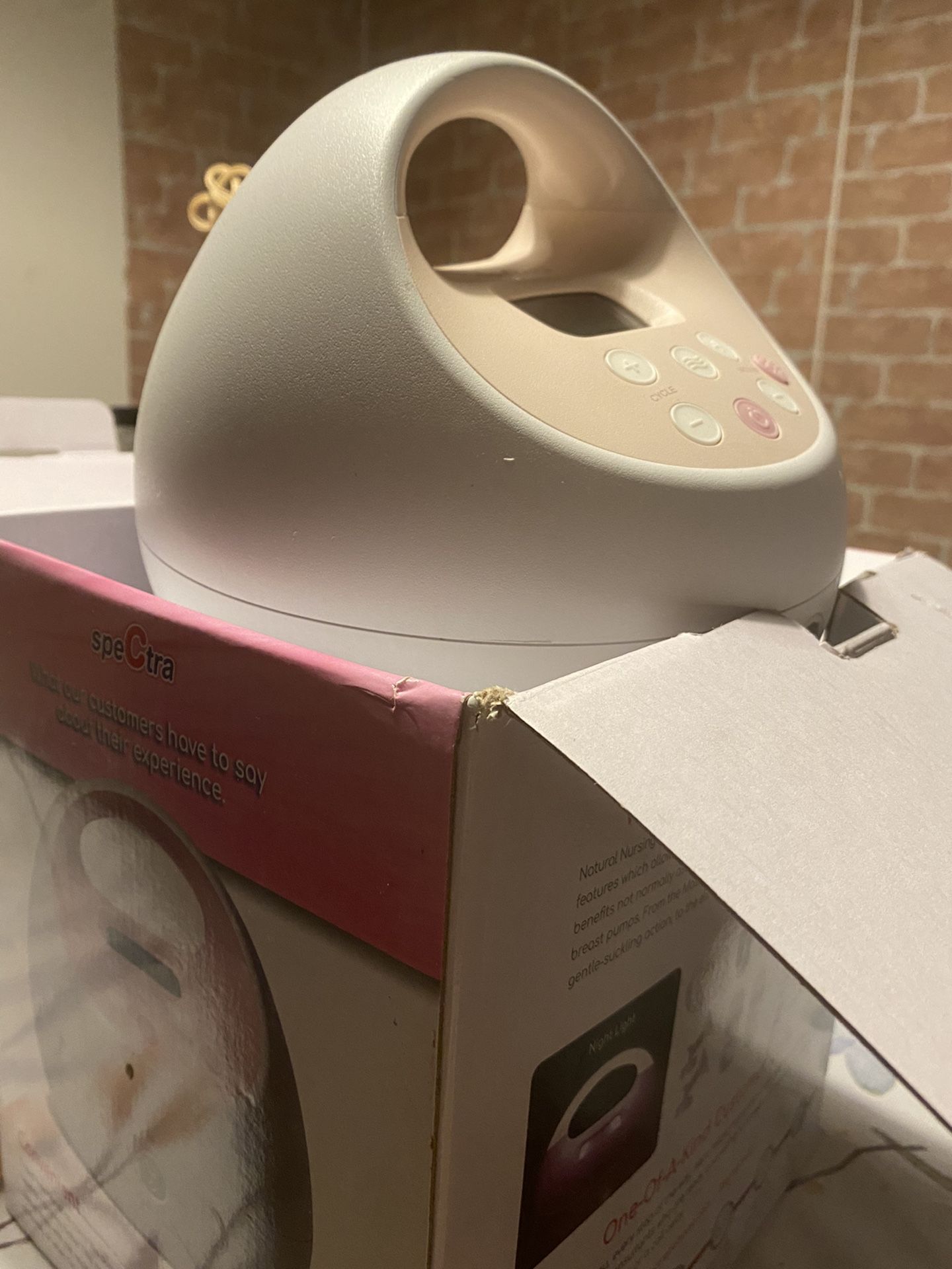 Spectra S2 Electric Breast Pump With New Storage Bottles