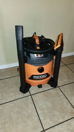 Ridgid 14 gallon 6.0HP wet dry vacuum **$60 firm