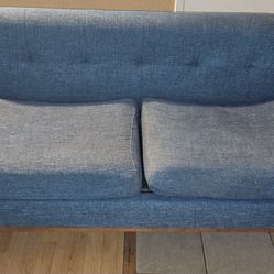 Sofa/couch Loveseat Blue, Good Condition