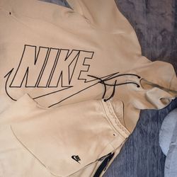 Pre Owned Nike Tech Fleece Size XL
