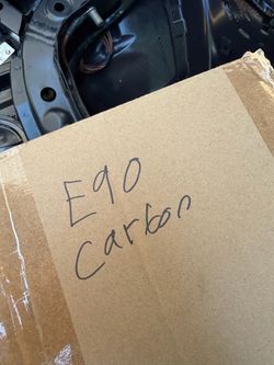 E90 carbon steering wheel