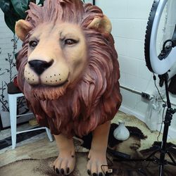 Very large life size Lion Statue 