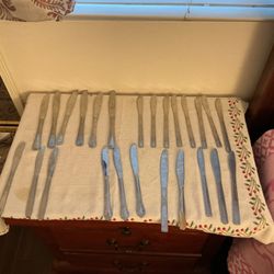 25 Pieces Of Stick Knives $1 Each