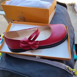 Women's Red Shoes Size 10.5/11 