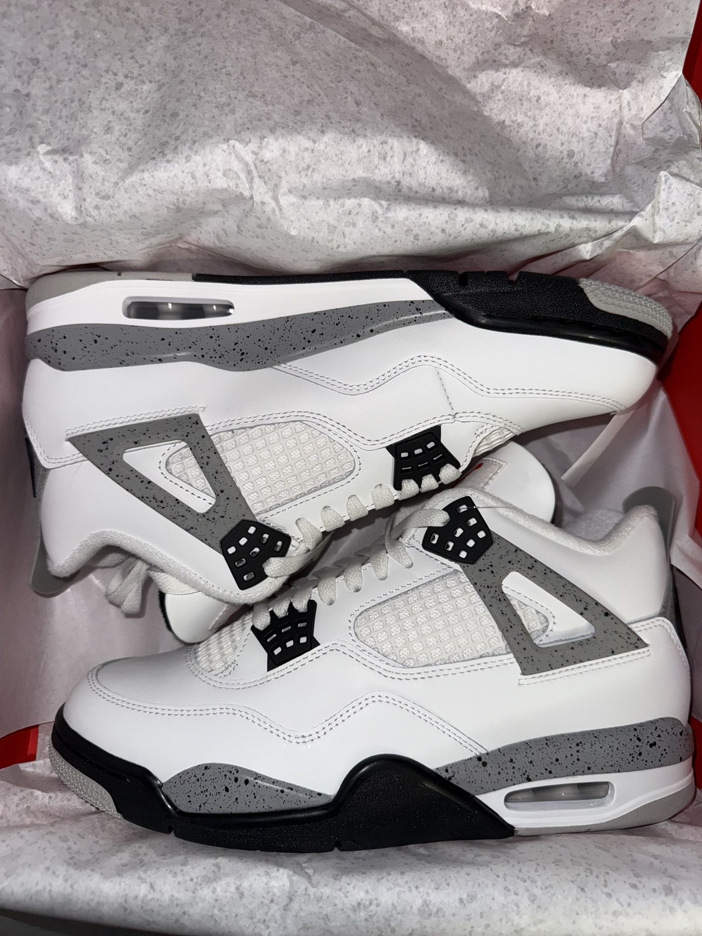 Jordan 4 White Cements