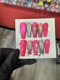 Pink CatEye with Silver Press On Nails