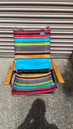 Rio beach chair with a nice strap for caring