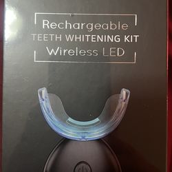SMILEKIT - Teeth Whitening Kit - Wireless - LED - Rechargeable - NIB