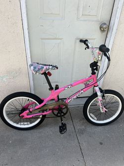 BIKE FOR GIRL SIZE 20