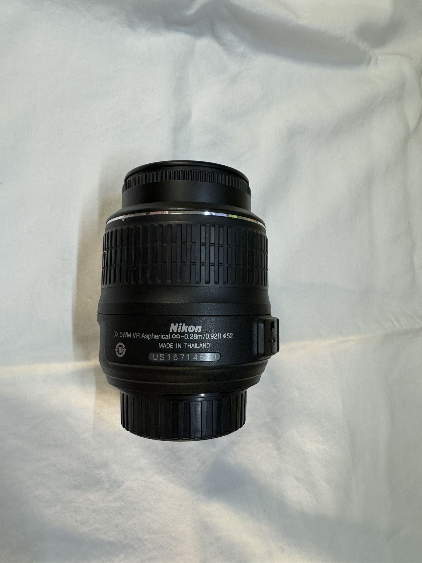 Nikon AF-S NIKKOR 18-55mm