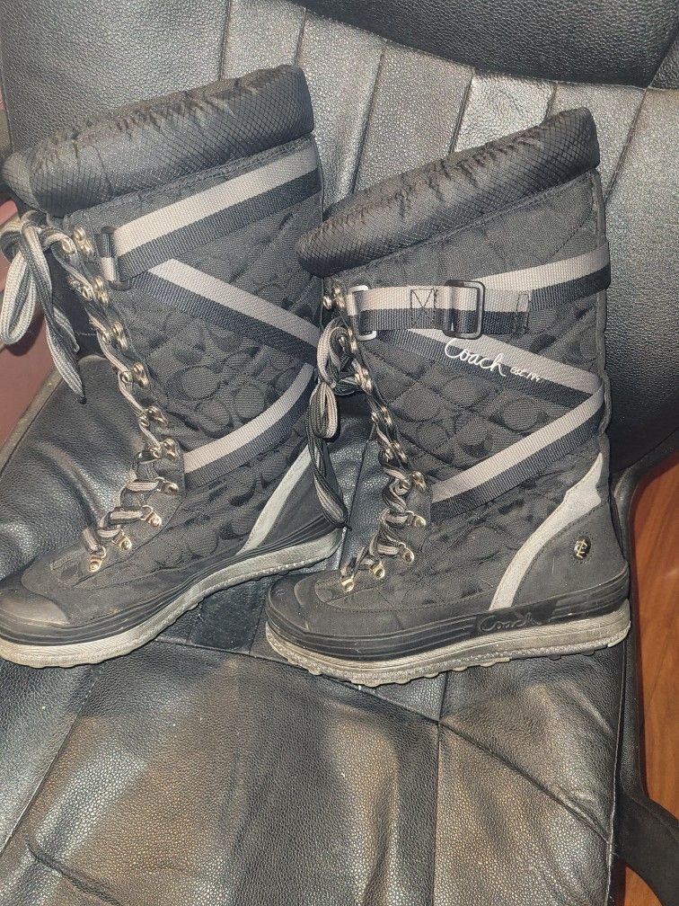 Coach Snow Boots