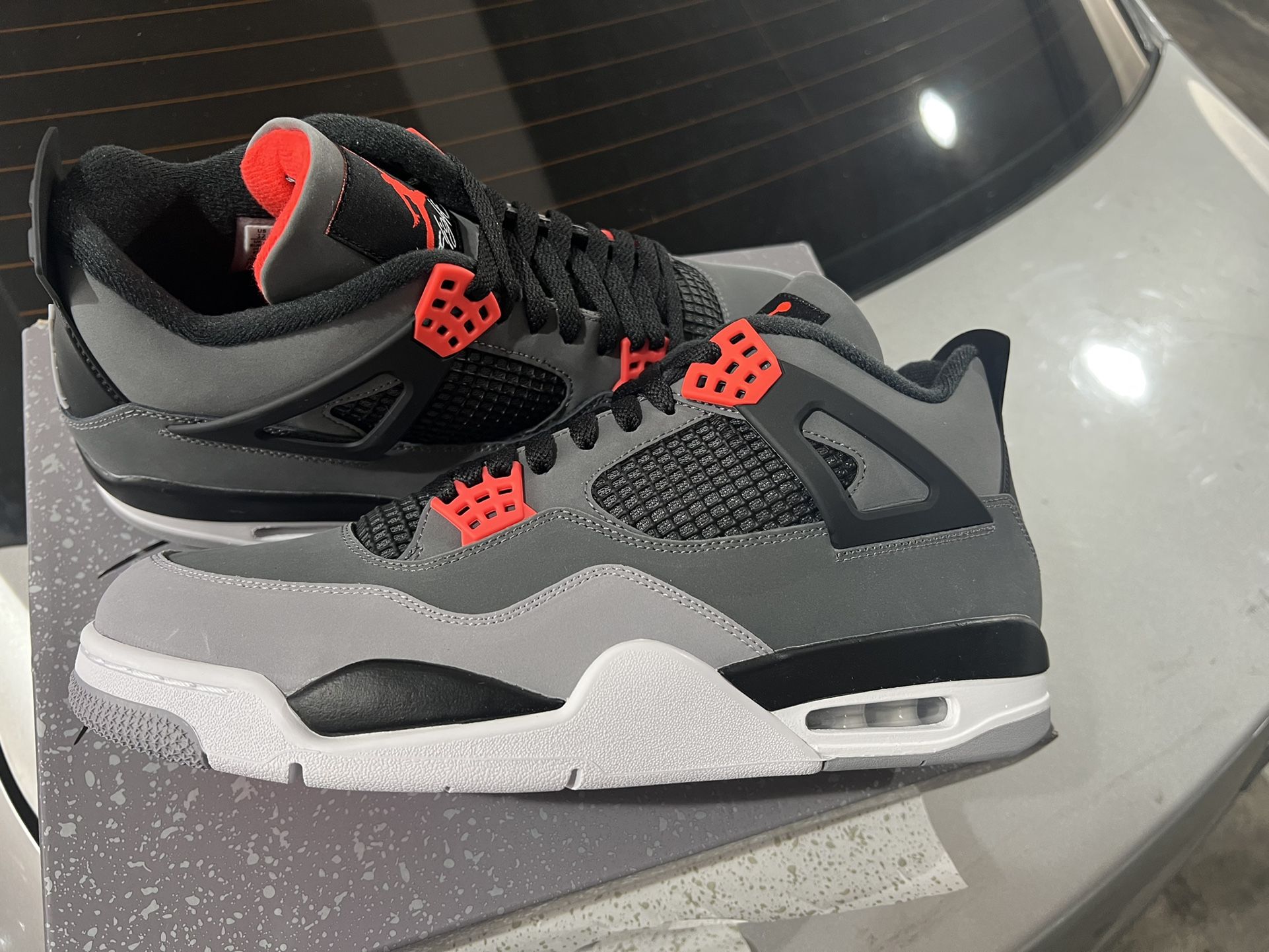 Jordan 4 Infrared Sizes 10,10.5,11,11.5,12,13