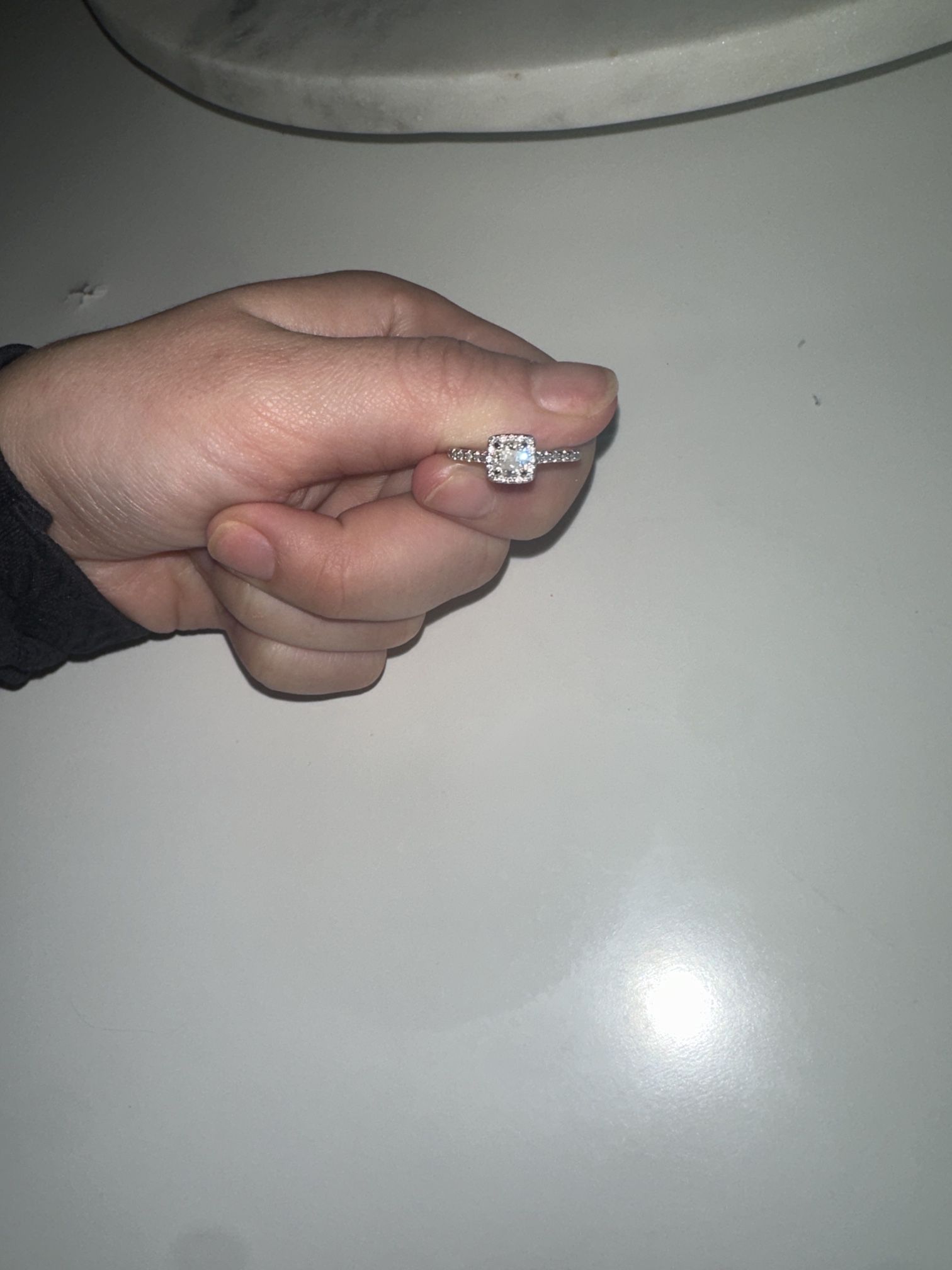 Beautiful 1 Carrot Diamond Ring 
