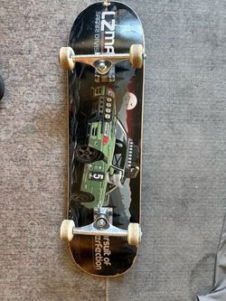 Lzmfg skateboard size 8.25