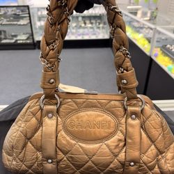 Vintage Chanel Bag (WMP017674)