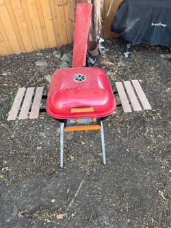 Americana by Meco Charcoal Grill With Wood Side Trays