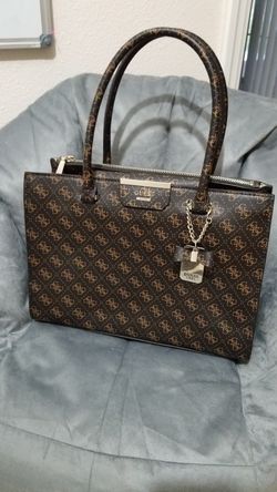 Brand new Brown Guess Purse