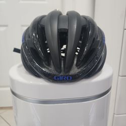 Giro Ember Mips Womens - Matte Black Floral - Size M (55–59 cm) - Open box