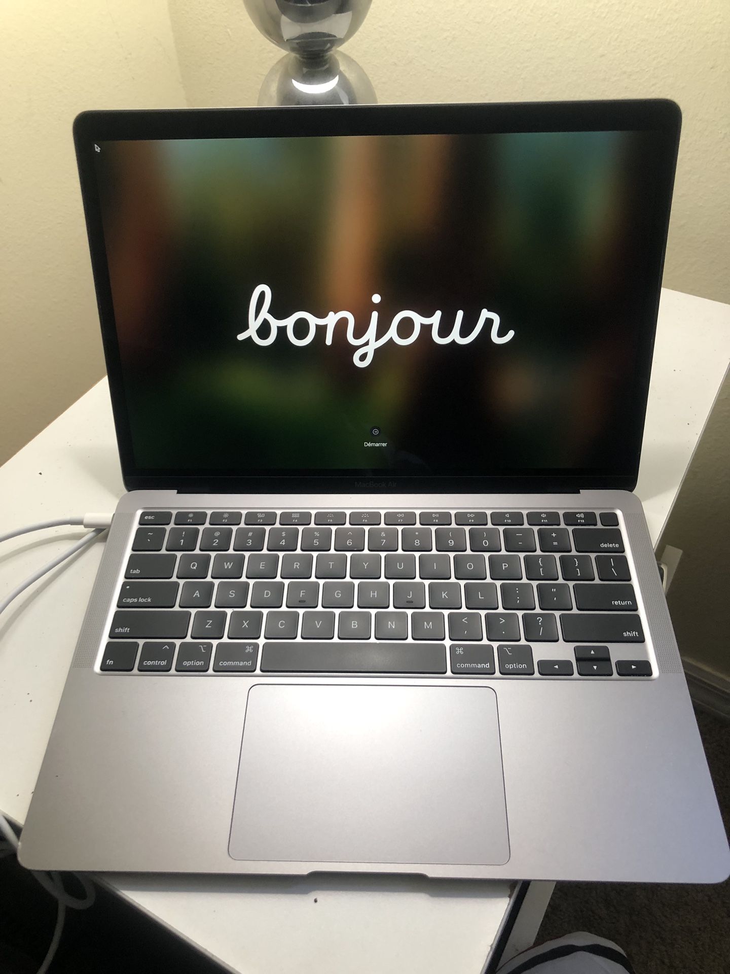 Apple MacBook Air 2020 Space Gray 13 Inch