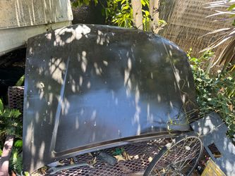 2012 Nissan Frontier Hood -Parts
