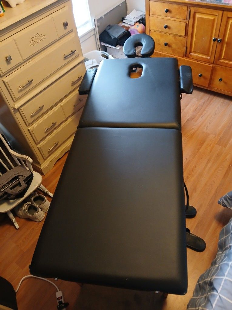 brand new in the box massage table