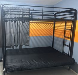 Bunk Bed With Convertible Bottom Bunk