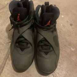 Air Jordan 8 “Bred”