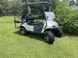 2016 EZ-GO TXT 48v Golf Cart