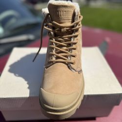 Palladium Women's Modern Outdoor Boots