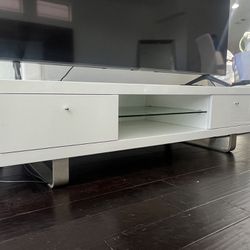 TV Stand/Media console 