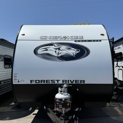 NEW 2025 FOREST RIVER RV CHEROKEE WOLF PUP 17JW