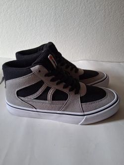 Men's AIRWALK Size 8