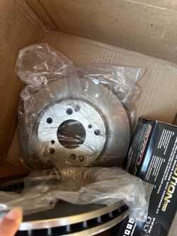 Up for grabs 100 or obo Honda civic 2013 rotors and brakes