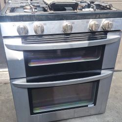 STOVE(DOUBLE OVEN).(DELIVERED).
